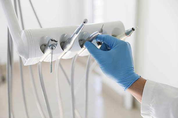 Professional Teeth Cleaning And Checkup technician working in Chandler, IN